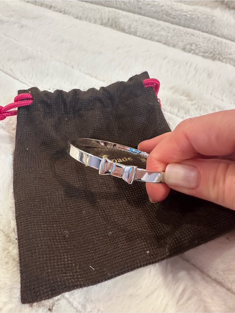 kate spade silver bow bangle bracelet